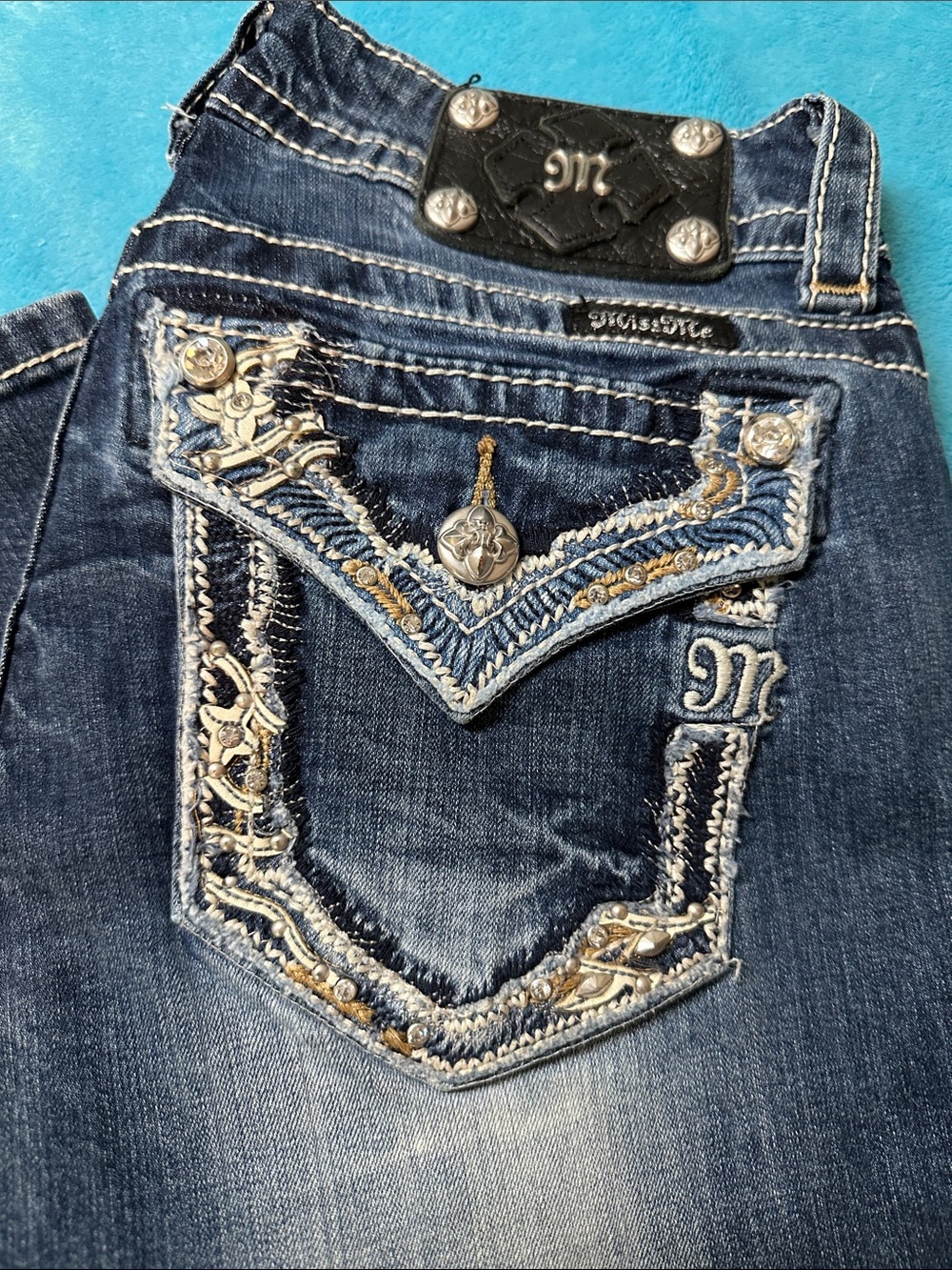 Miss Me Dark Wash Embellished Pocket Women’s Jeans #6 - Picture 2 of 8